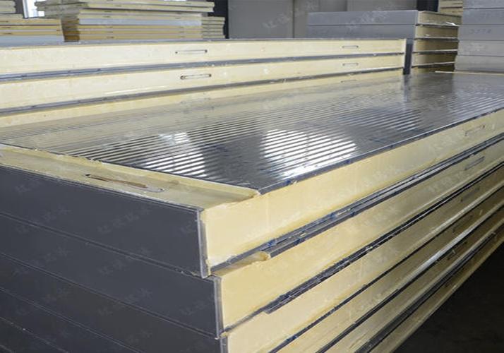 為什么選擇聚氨酯保溫板做外墻材料？