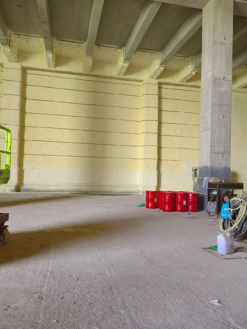 聚氨酯噴涂保溫優(yōu)缺點(diǎn)有哪些？