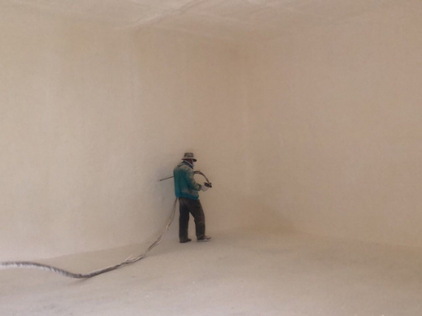 聚氨酯冷庫(kù)保溫