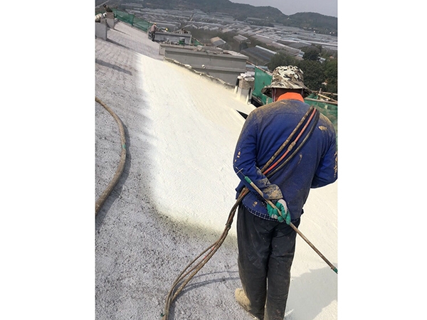 聚氨酯屋頂保溫